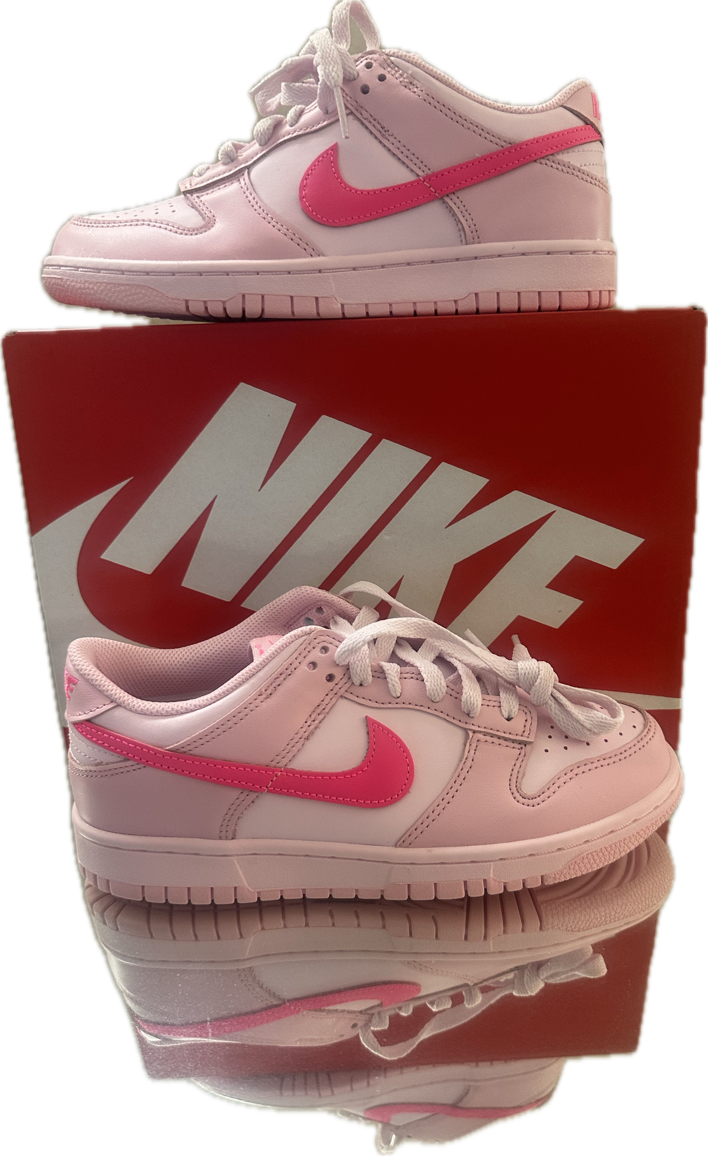 Nike Dunk Triple Pink